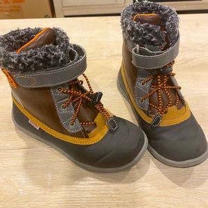 See Kai Run waterproof ankle boots